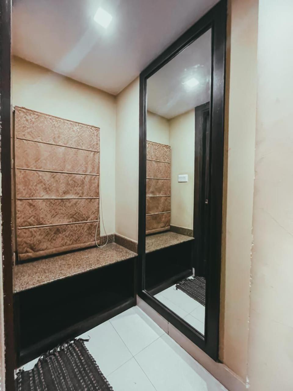 Sle住所酒店 瓦拉纳西 外观 照片